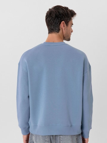 Felpa di Jacey Quinn in blu
