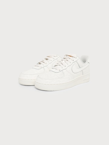 Sneaker low 'Air Force 1 '07' de la Nike Sportswear pe bej