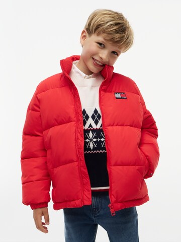 TOMMY HILFIGER Зимно яке 'NEW ESSENTIAL' в червено: отпред