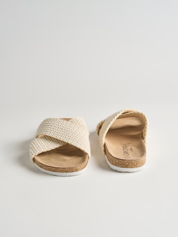 Camomilla Italia Mule 'Soave' in White