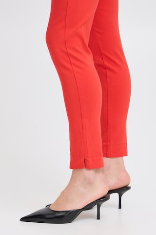 b.young - Slimfit Calças 'Dixi' em vermelho