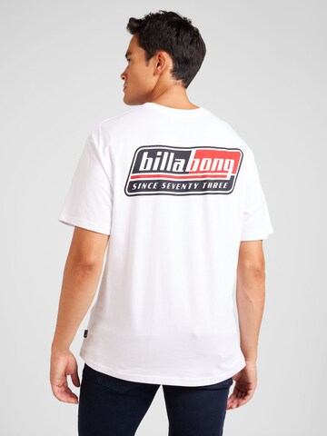 BILLABONG - Camiseta 'WALLED' en blanco