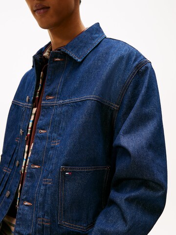 Tommy Jeans Between-season jacket in Blue