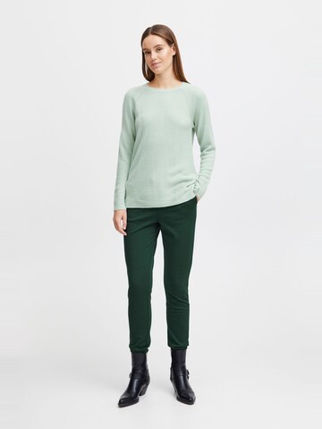 b.young - Tapered Calças com pregas 'BYRIZETTA' em verde