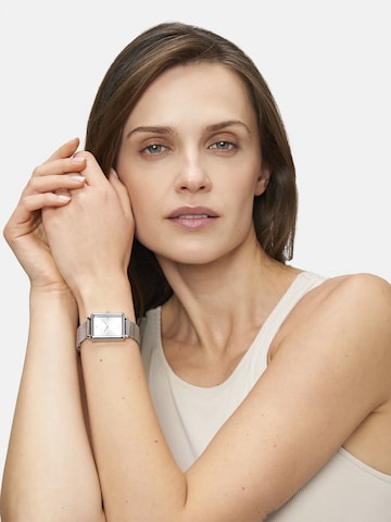 Montre à affichage analogique Tamaris en argent : devant