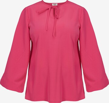 Karko Blouse ' SEWKA ' in Pink: front