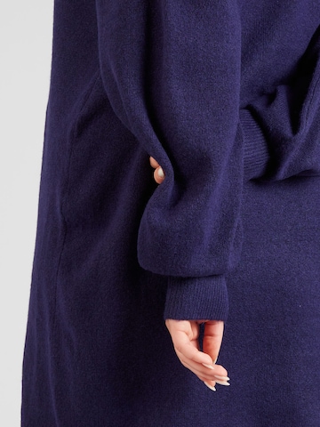Abito in maglia di Vero Moda Curve in blu
