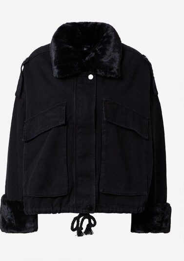 Missguided Starpsezonu jaka melns, Preces skats