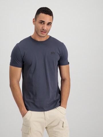 ALPHA INDUSTRIES Shirt in Grey: front