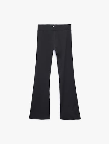 Koton Flared Broek in Zwart