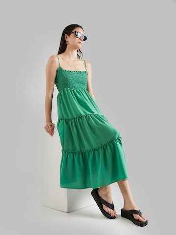 System Action Φόρεμα 'MEXIC' σε πράσινο