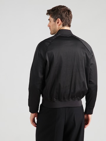 ARMANI EXCHANGE Преходно яке в черно