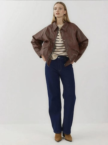 Hiccup Tussenjas in Bruin