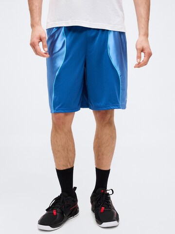 Jordan Loose fit Sports trousers in Blue: front