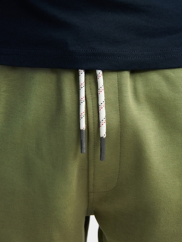 Petrol Industries Конический (Tapered) Штаны в Зеленый