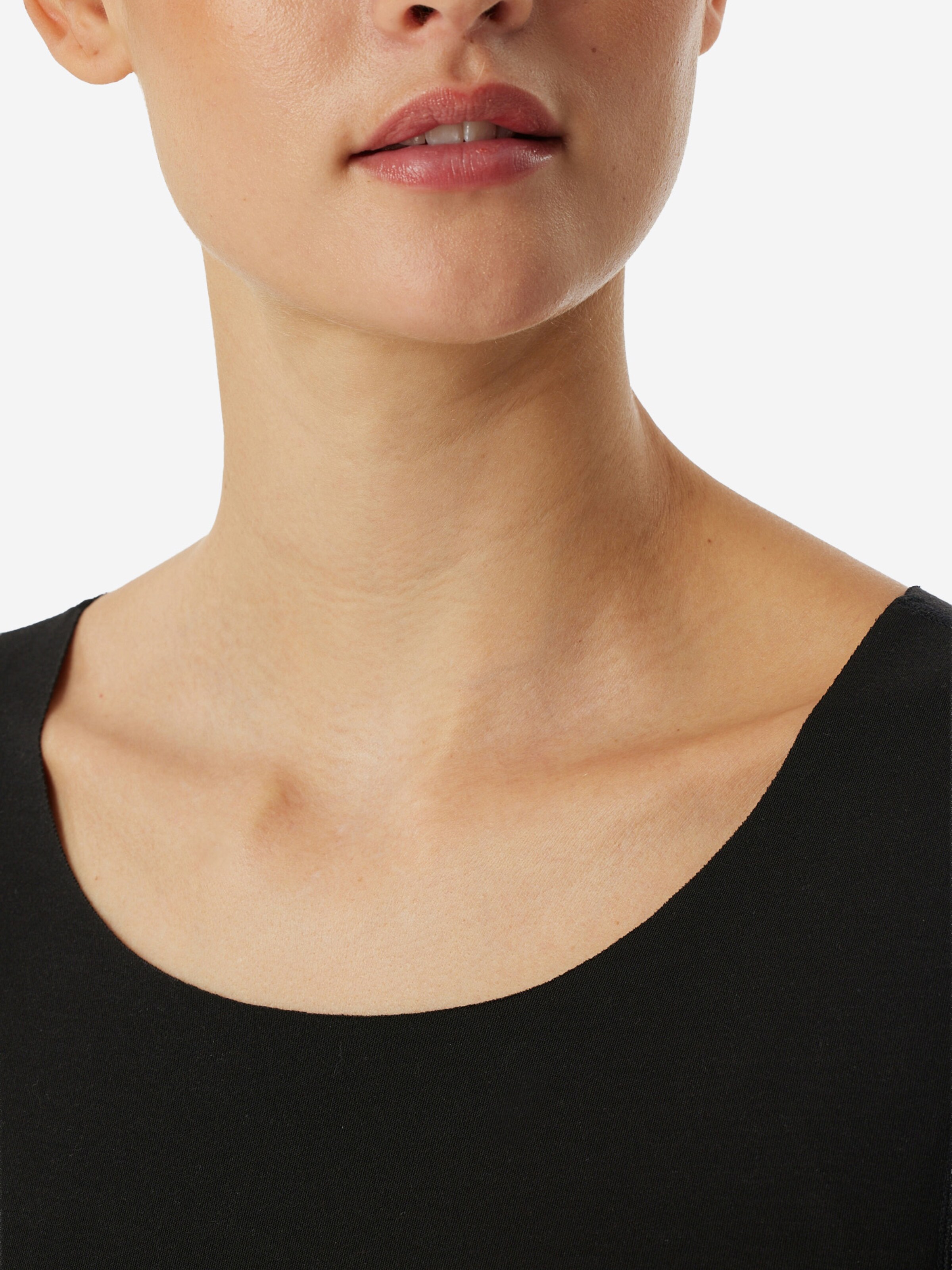 SCHIESSER Onderhemd ' Invisible Soft Warming ' in Zwart