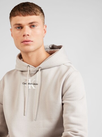 Calvin Klein Jeans Sweatshirt in Grijs