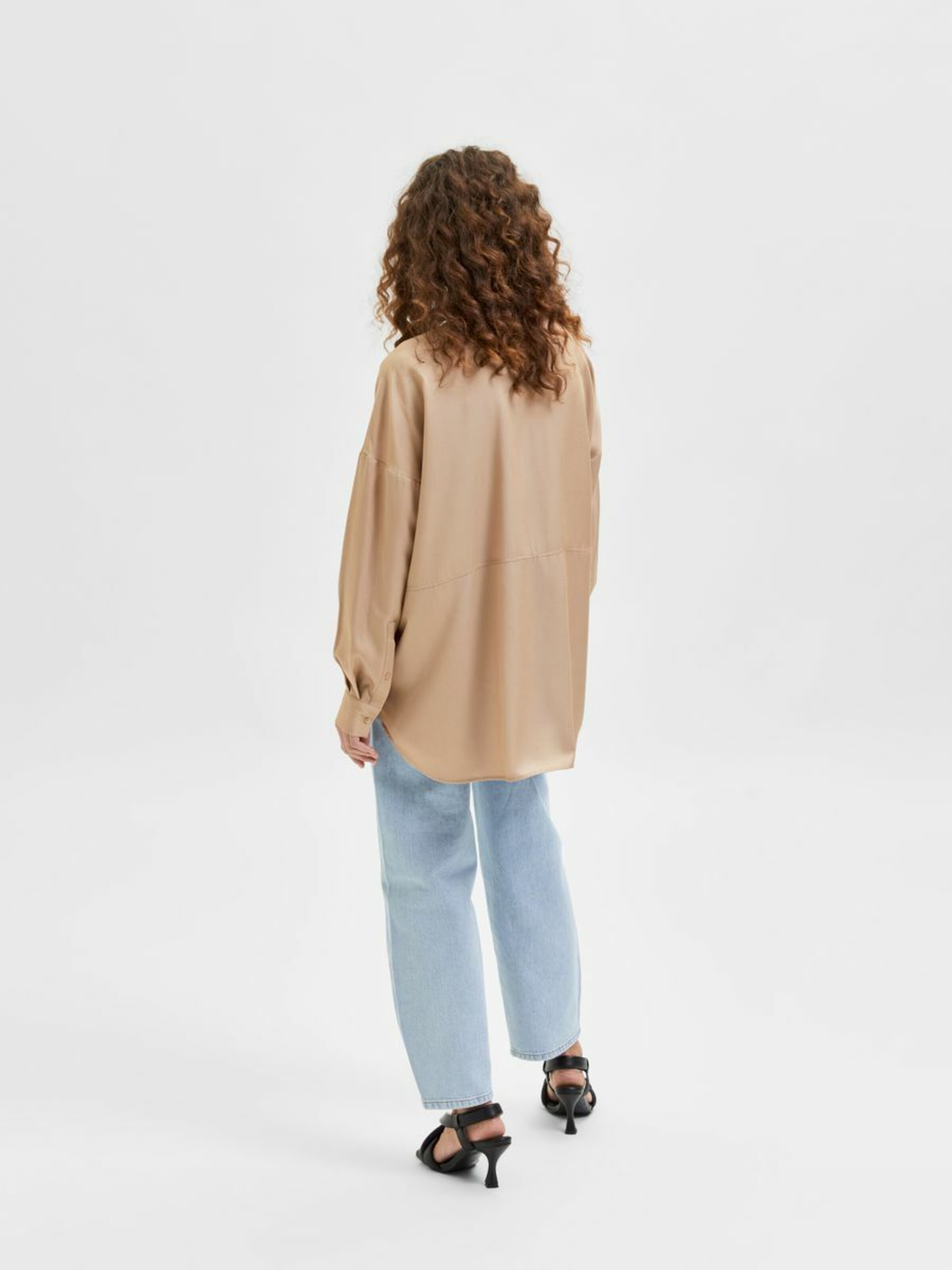 Frauen Große Größen SELECTED FEMME Bluse in Beige - IK01038 Frauen Große Größen SELECTED FEMME Bluse in Beige - IK01038