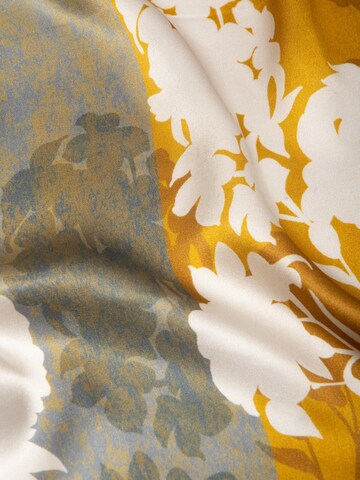 MayTree Scarf in Yellow