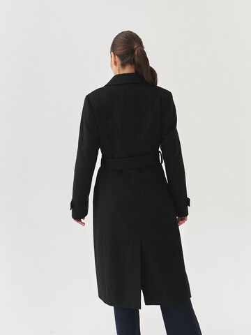 Manteau d’hiver 'TEA' TATUUM en noir