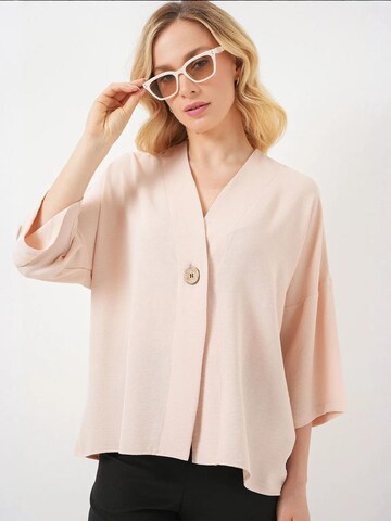 Bigdart Blouse in Beige: front