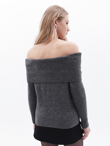 Pull-over OXXO en gris