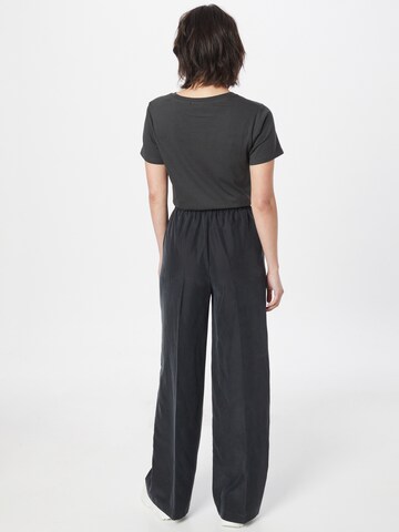 Sisley Wide leg Pleated Pants in Black