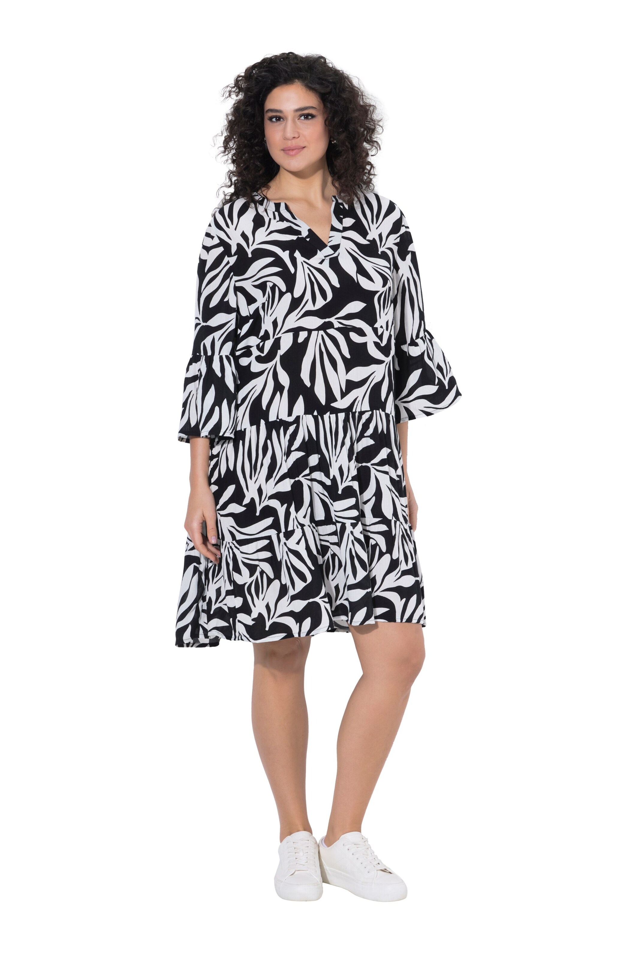 Ulla Popken Jurk in Zwart: voorkant