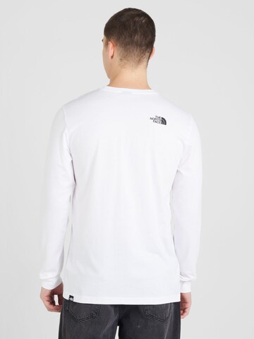 THE NORTH FACE Футболка в Белый