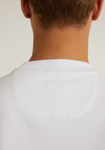 CHASIN' Shirt 'Brace-B' in White