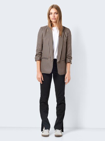 Noisy may Blazer 'THEA OLIVIA' i beige