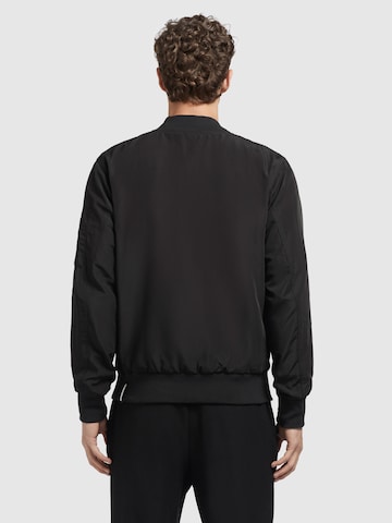 khujo Prehodna jakna 'Velo' | črna barva