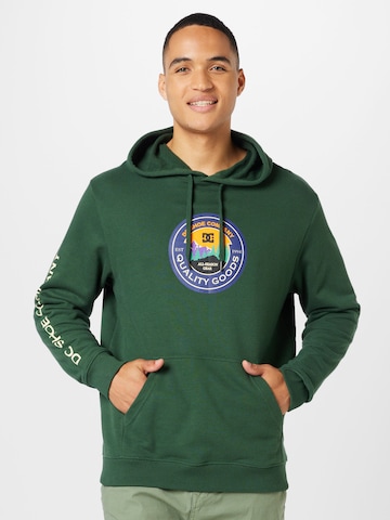 DC ShoesSweater majica 'OUTDOORSMAN ' - zelena boja: prednji dio