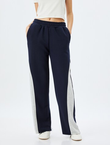 Koton Loosefit Hose in Blau: Vorderseite