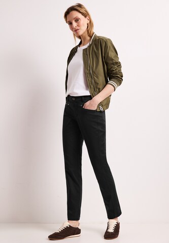 STREET ONE Slimfit Hose in Schwarz: Vorderseite