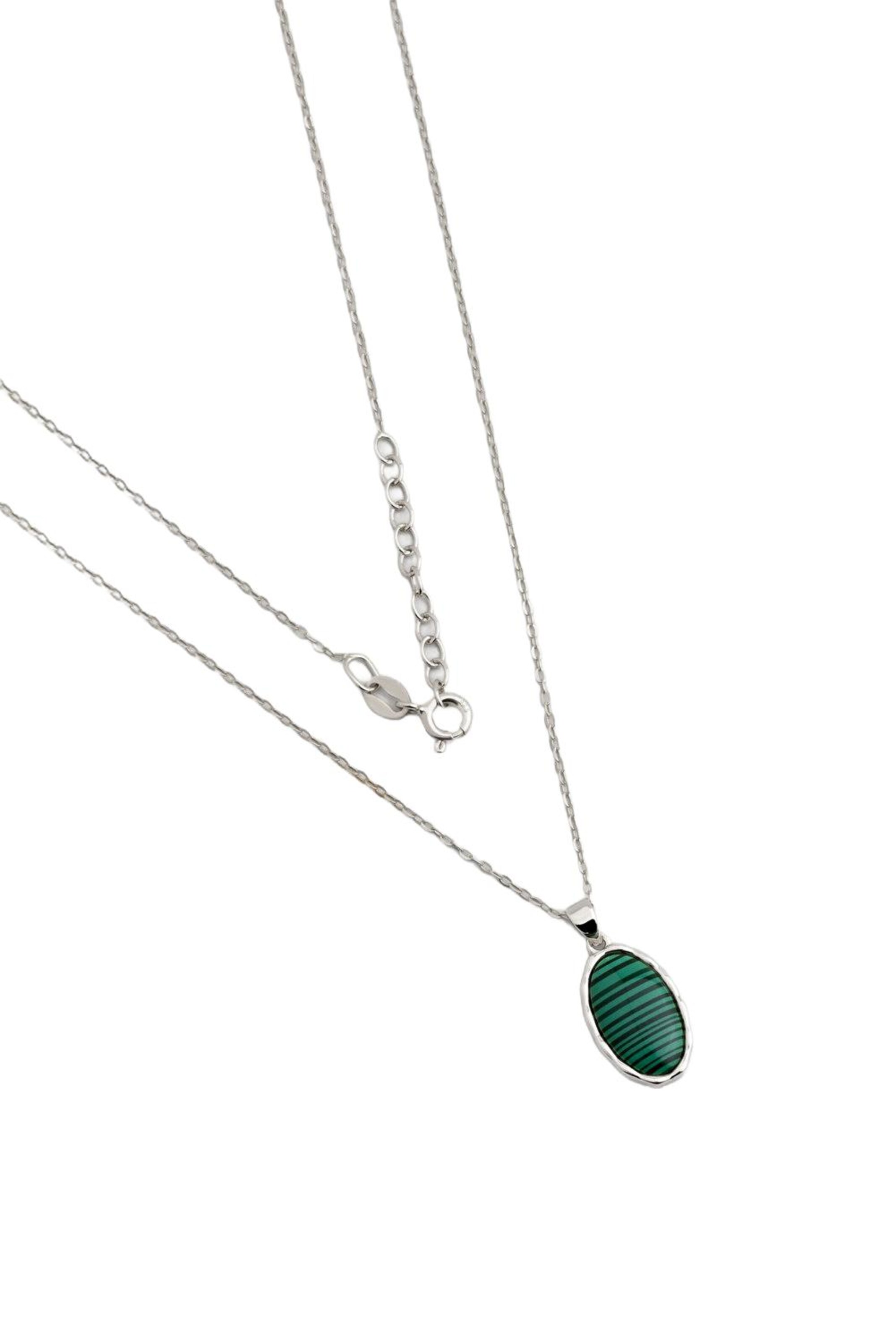 So Chic Necklace in Silver