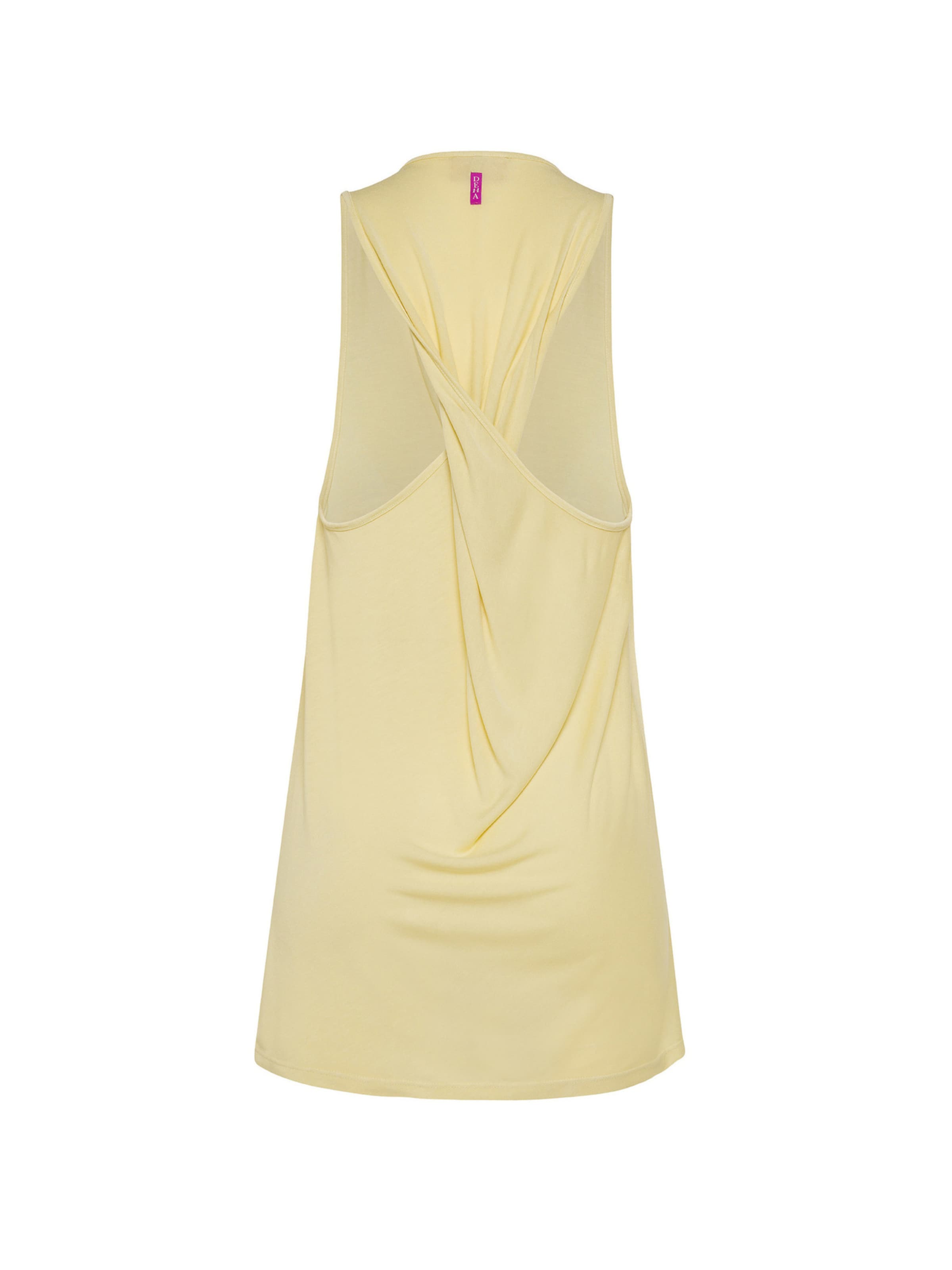 DEHA Sporttop in Geel