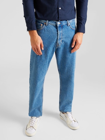 WEEKDAY Regular Jeans 'Barrel Pen' in Blue: front