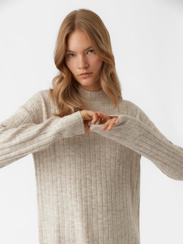 VERO MODA Neulemekko 'Lulu Lefile' värissä beige