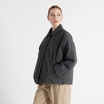new balance Jacke in Grau