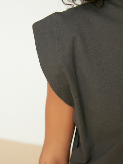 Trendyol T-Shirt in anthrazit, Produktansicht