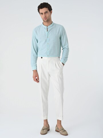 Antioch Regular fit Button Up Shirt in Green