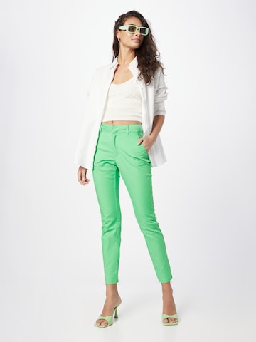 Kaffe - Slimfit Pantalón chino 'Lea' en verde