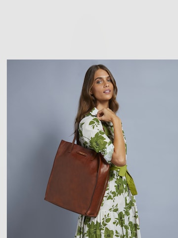 The Bridge Shopper in Bruin: voorkant