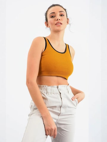 Top di Tommy Life in arancione: frontale