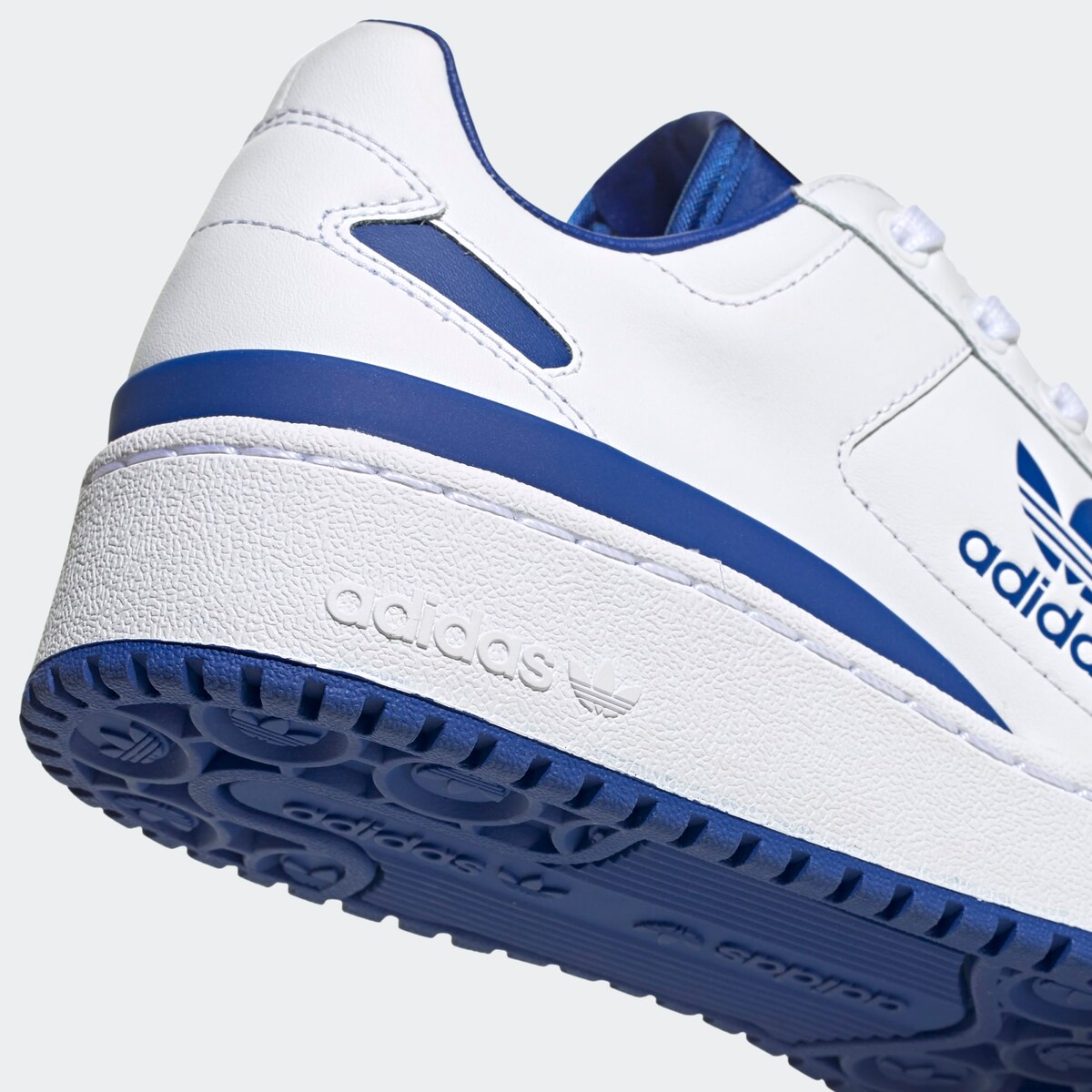 sneaker low forum bold