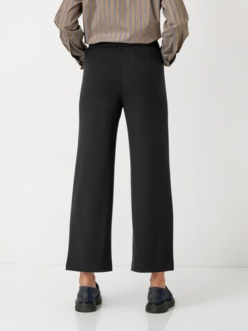 TONI Regular Trousers 'Sue' in Black