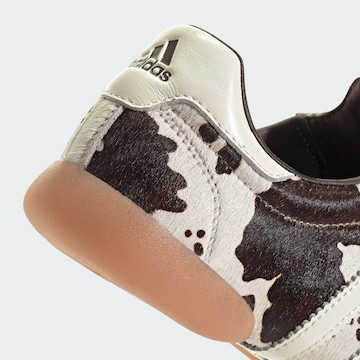 ADIDAS ORIGINALS Slip-on 'Taekwondo Mei' in Beige