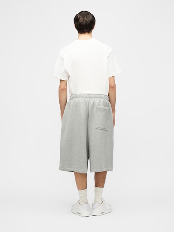 Nike Sportswear Baggy Παντελόνι σε γκρι