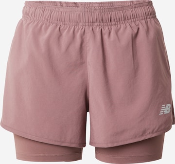 Regular Pantalon de sport 'Essentials' new balance en marron : devant